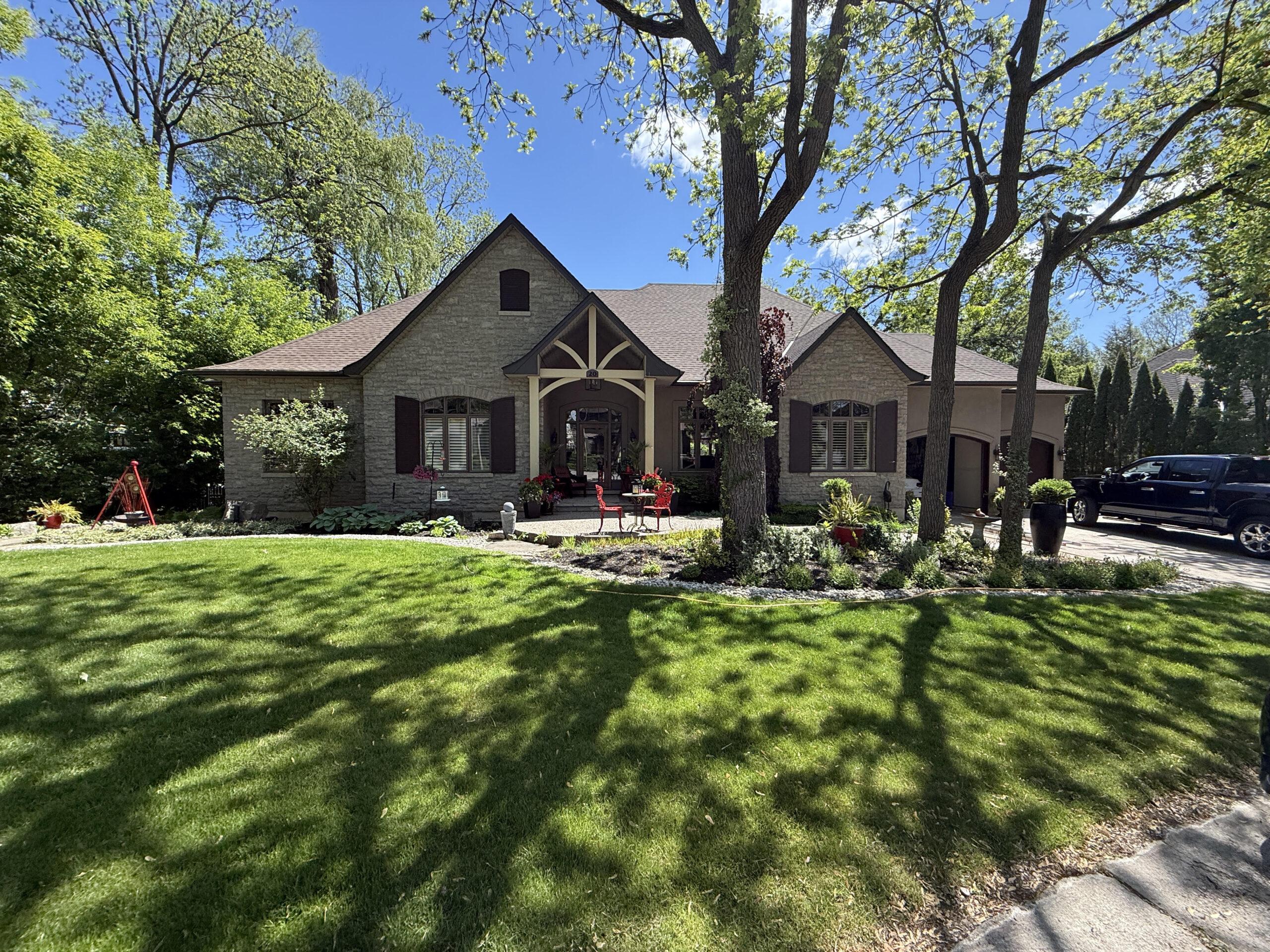 A Guide to Exterior House Painting:
